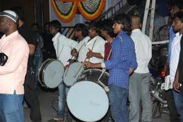 Yevadu Trailer Launch at Sandhya 70MM